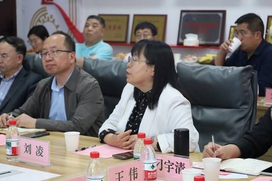 智能制造学院参加立讯精密西部高校产教联盟成立大会